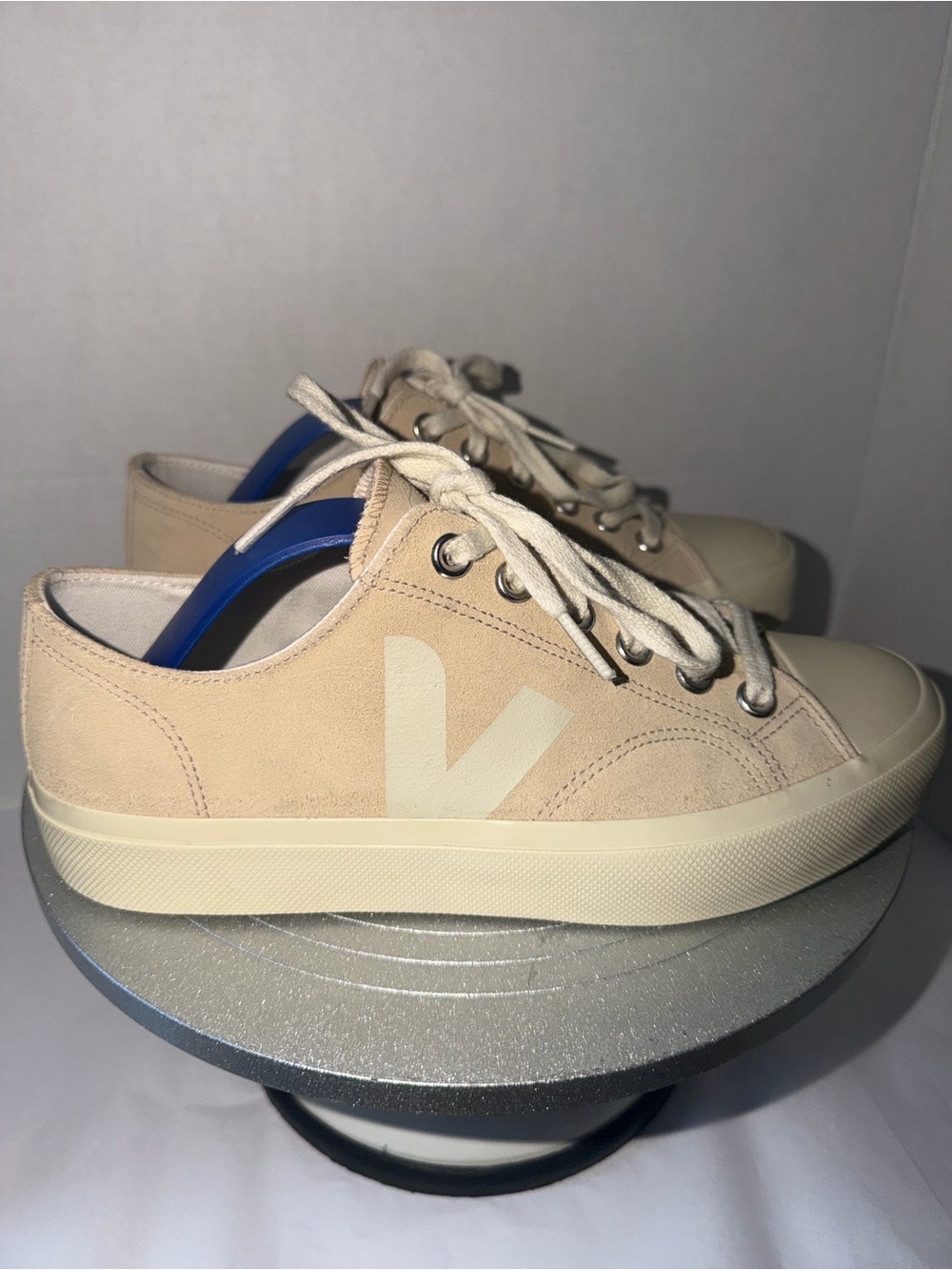 VEJA Women’s 9 Wata II Almond Pierre Sneakers